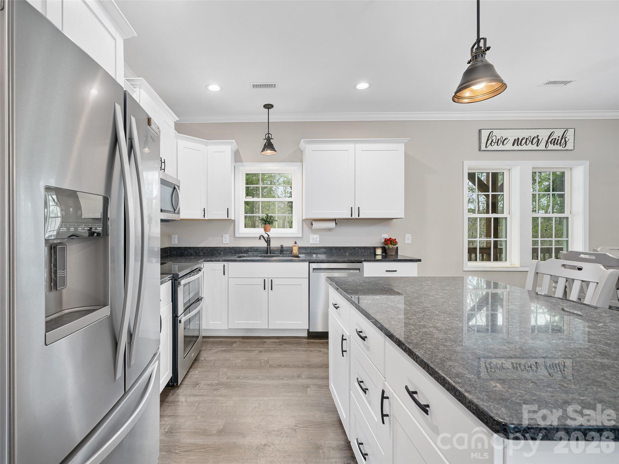 111 Wipprecht Drive — Spruce Pine