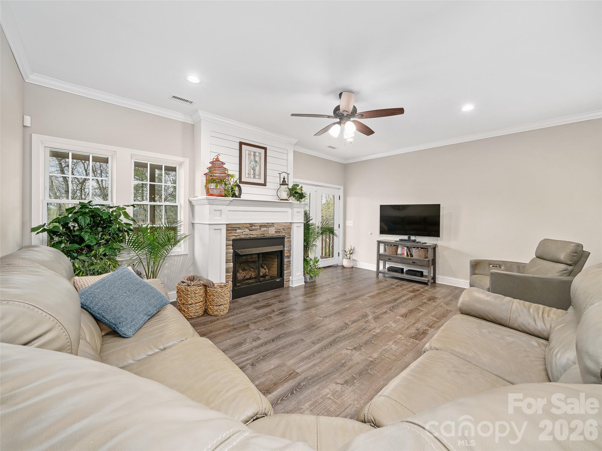 111 Wipprecht Drive — Spruce Pine