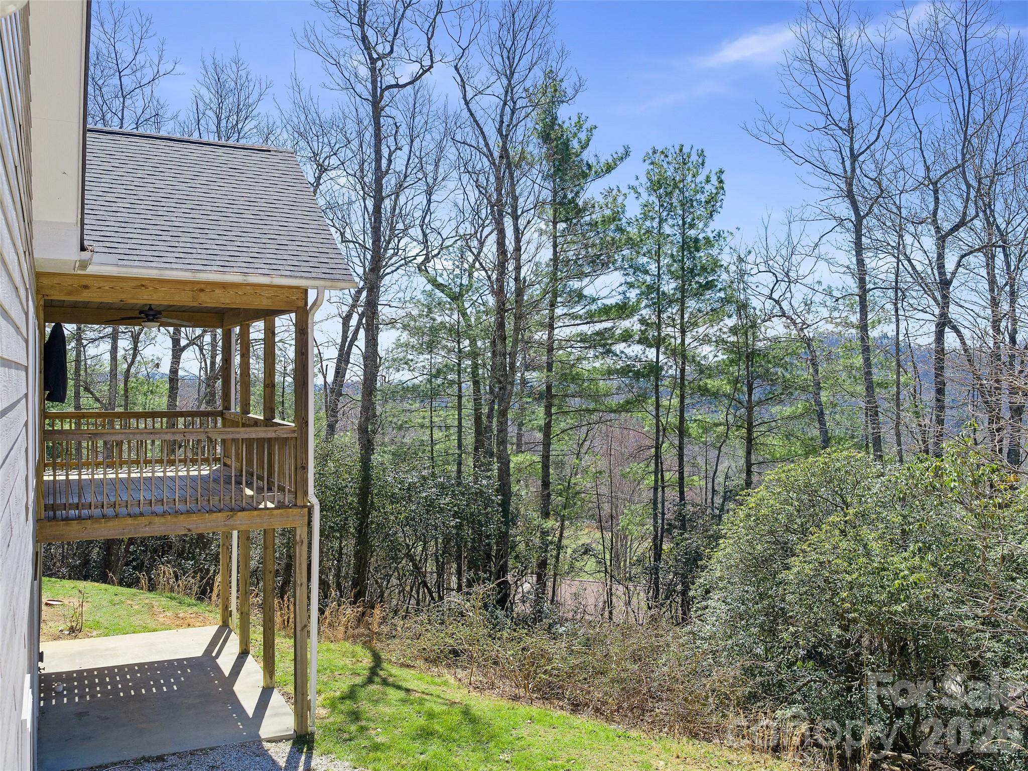 111 Wipprecht Drive — Spruce Pine