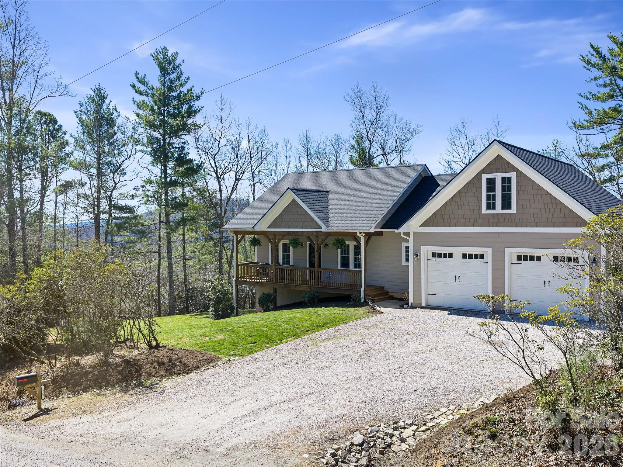 111 Wipprecht Drive — Spruce Pine