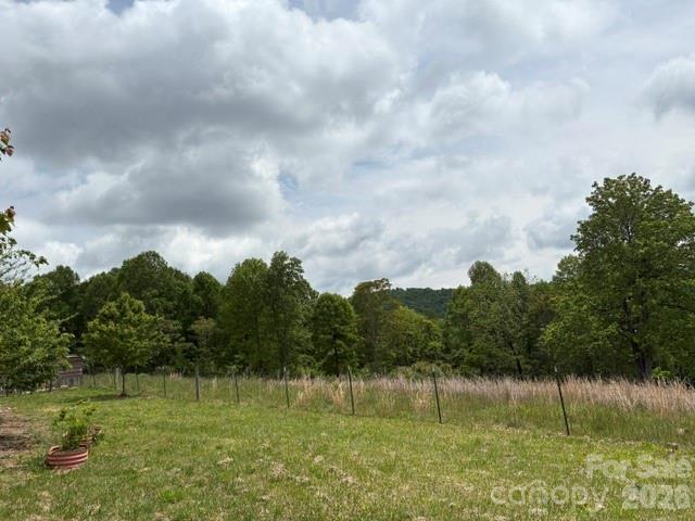 68 Simply Grateful Drive — Hendersonville