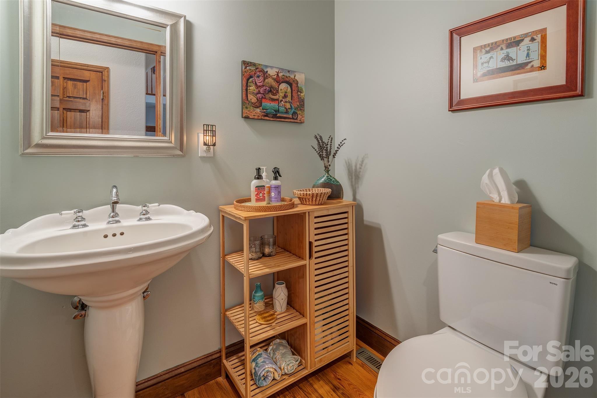 46 Valley Drive — Weaverville