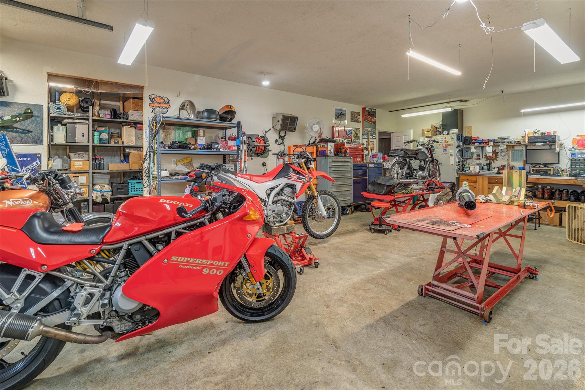 46 Valley Drive — Weaverville