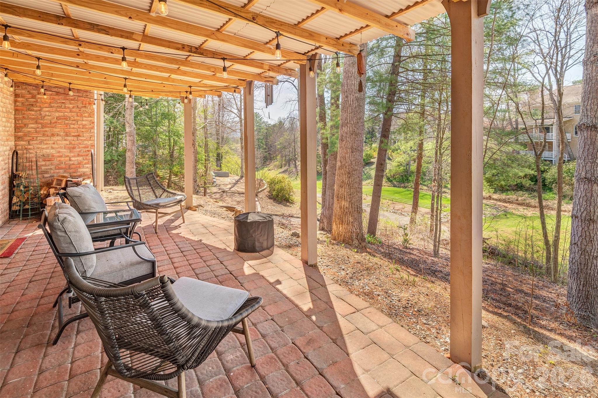 46 Valley Drive — Weaverville
