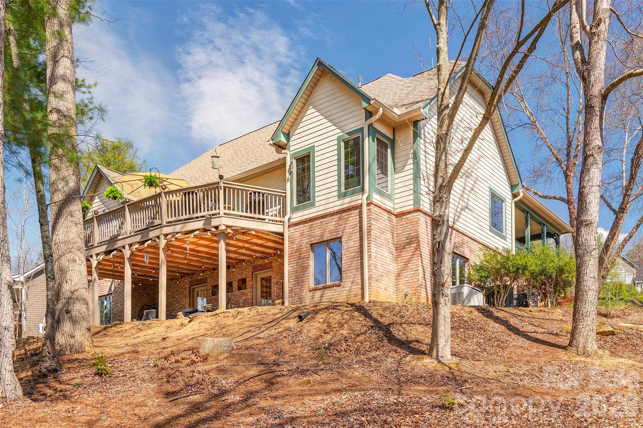 46 Valley Drive — Weaverville