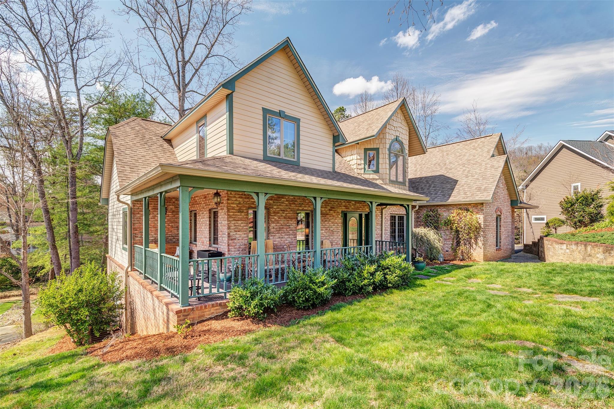 46 Valley Drive — Weaverville