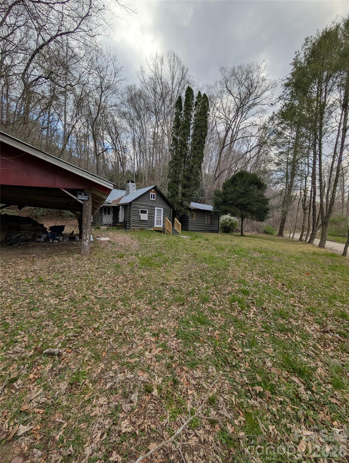 6712 Globe Road — Lenoir