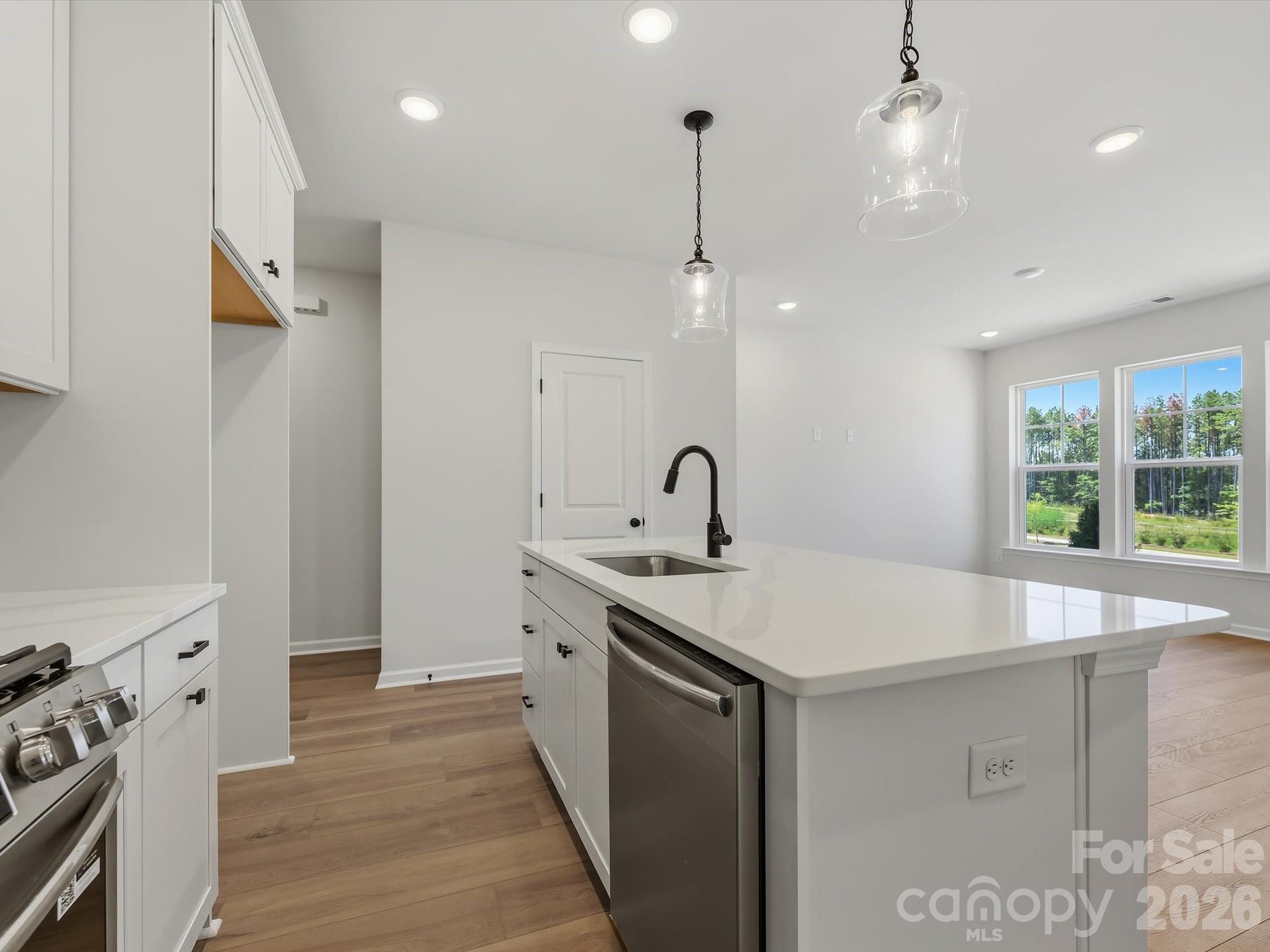581 Cape Cod Way — Rock Hill