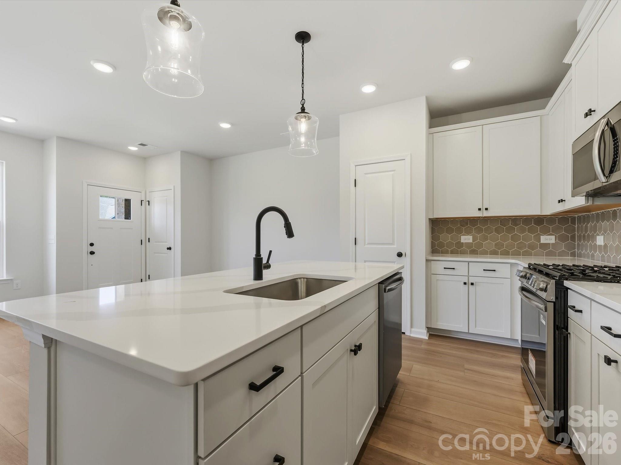 581 Cape Cod Way — Rock Hill