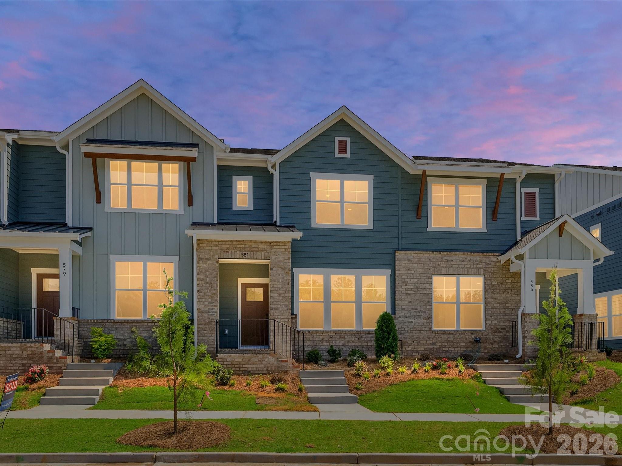 581 Cape Cod Way — Rock Hill