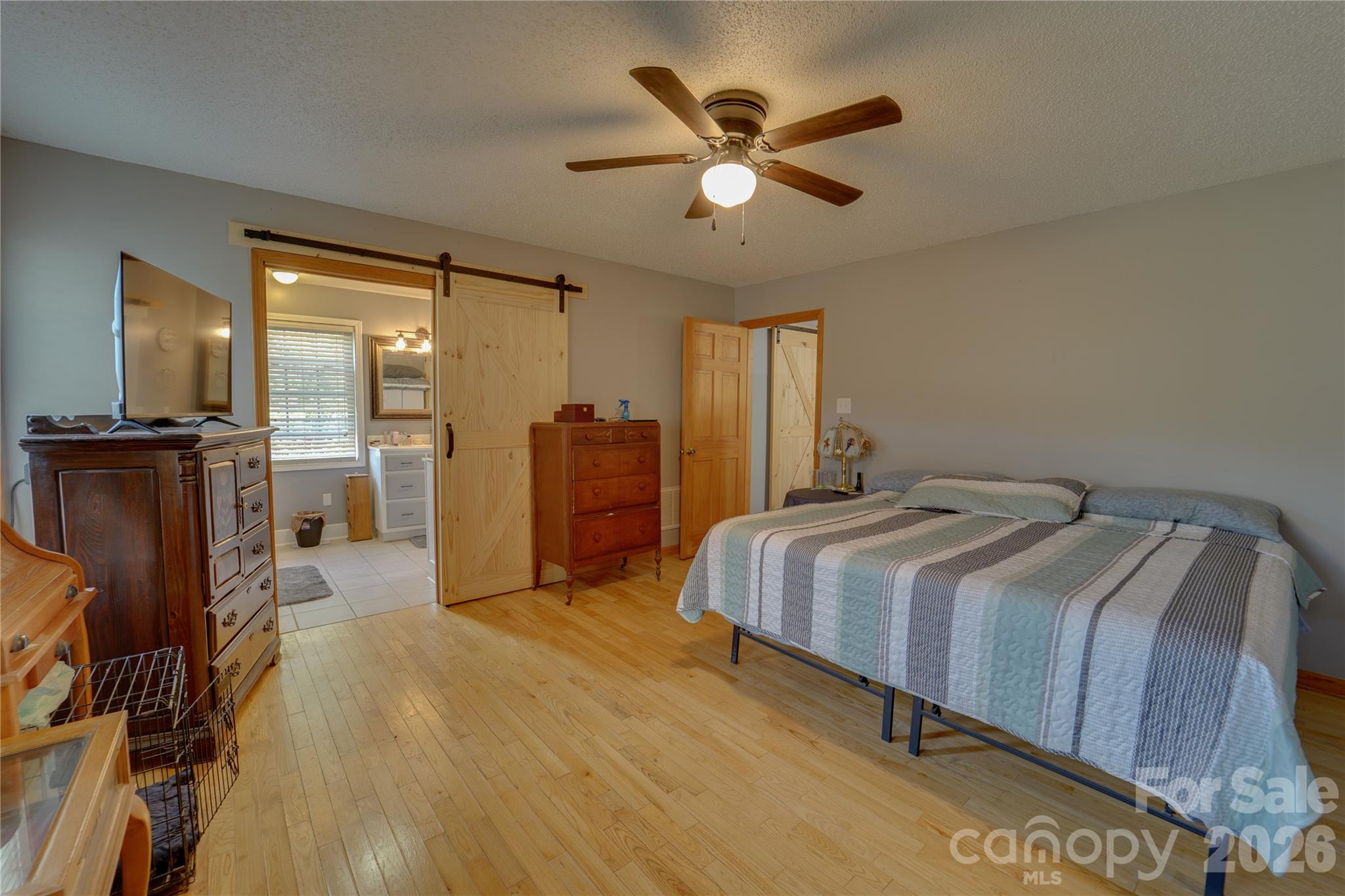 335 Icenhower Road — Leicester
