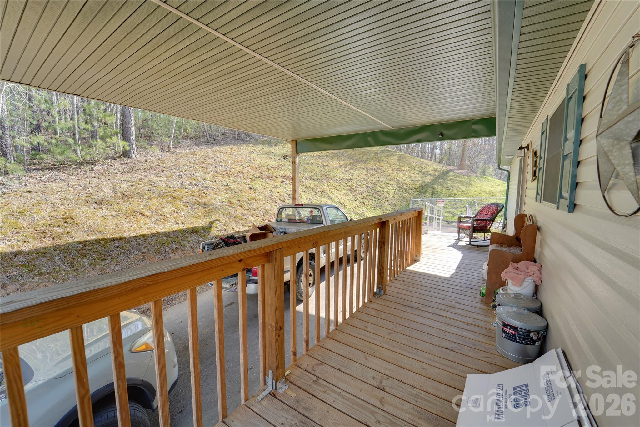 335 Icenhower Road — Leicester