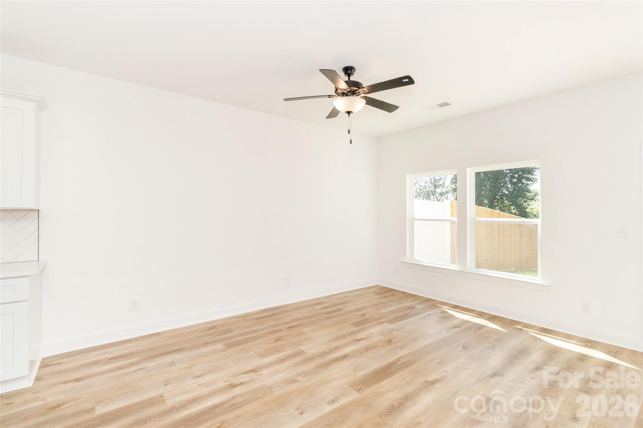 2521 Elon Street — Charlotte