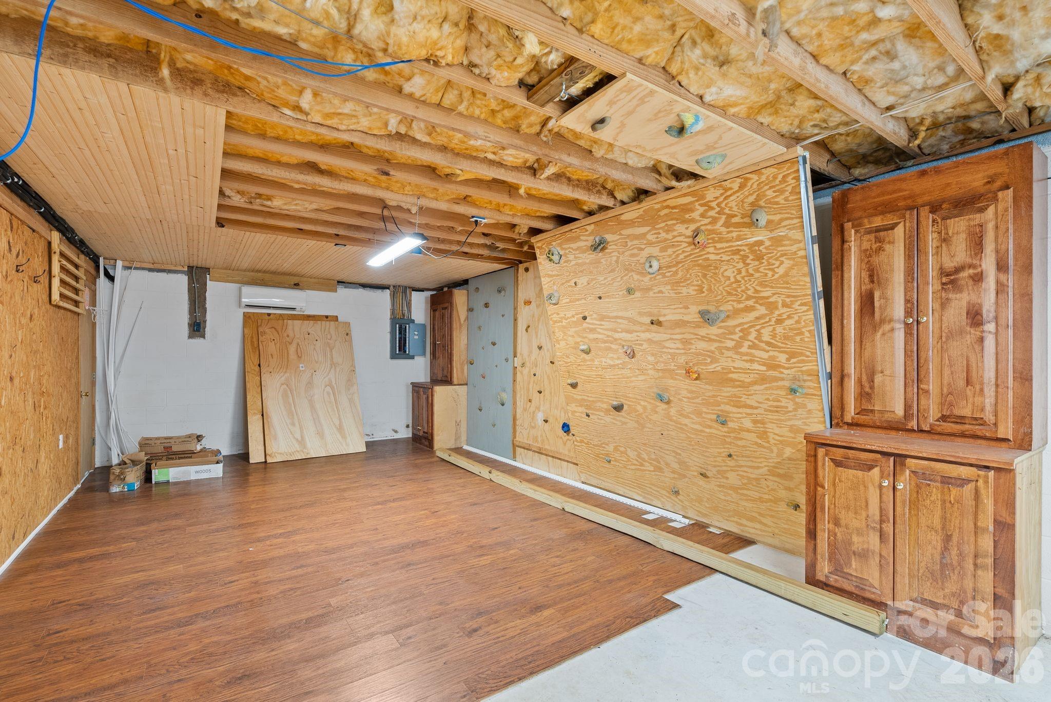 288 Willow Lane — Rosman