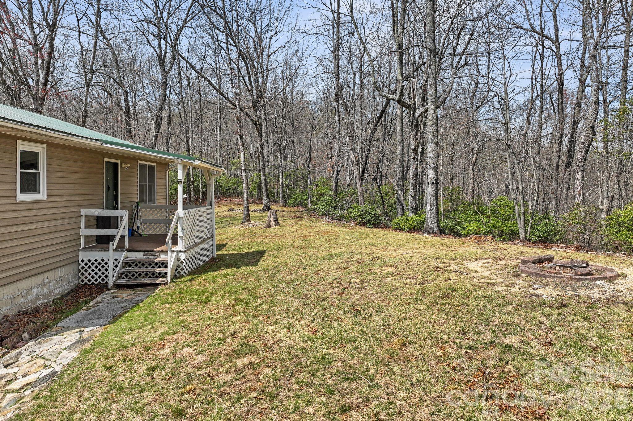 288 Willow Lane — Rosman