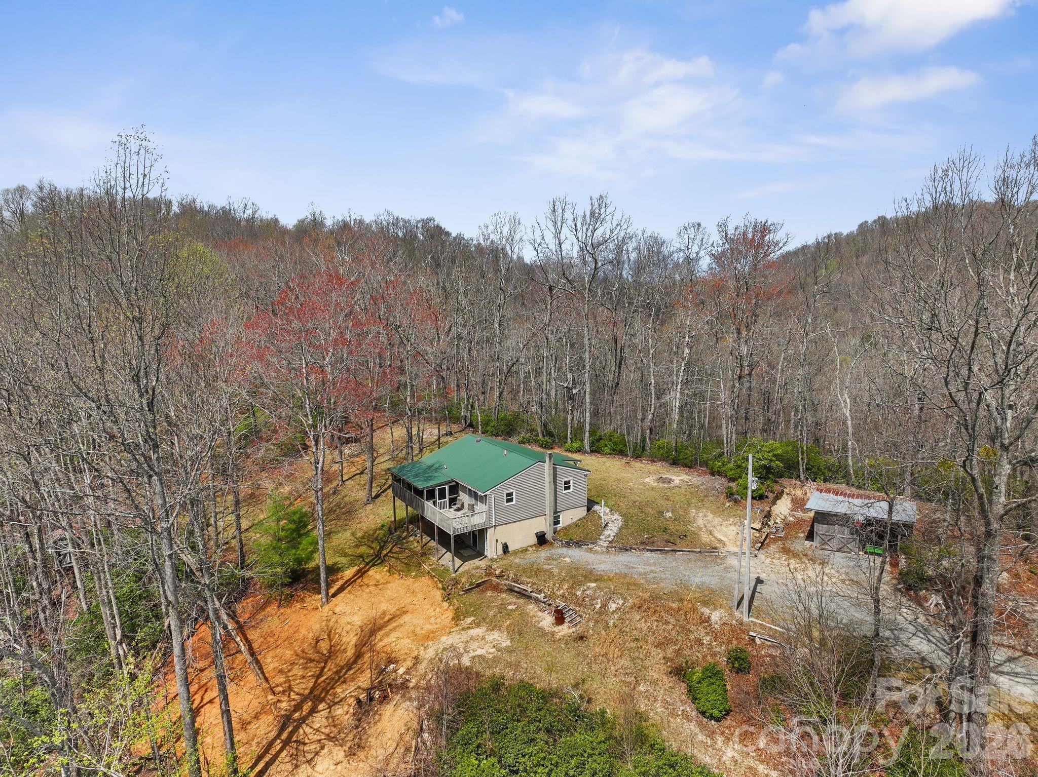 288 Willow Lane — Rosman