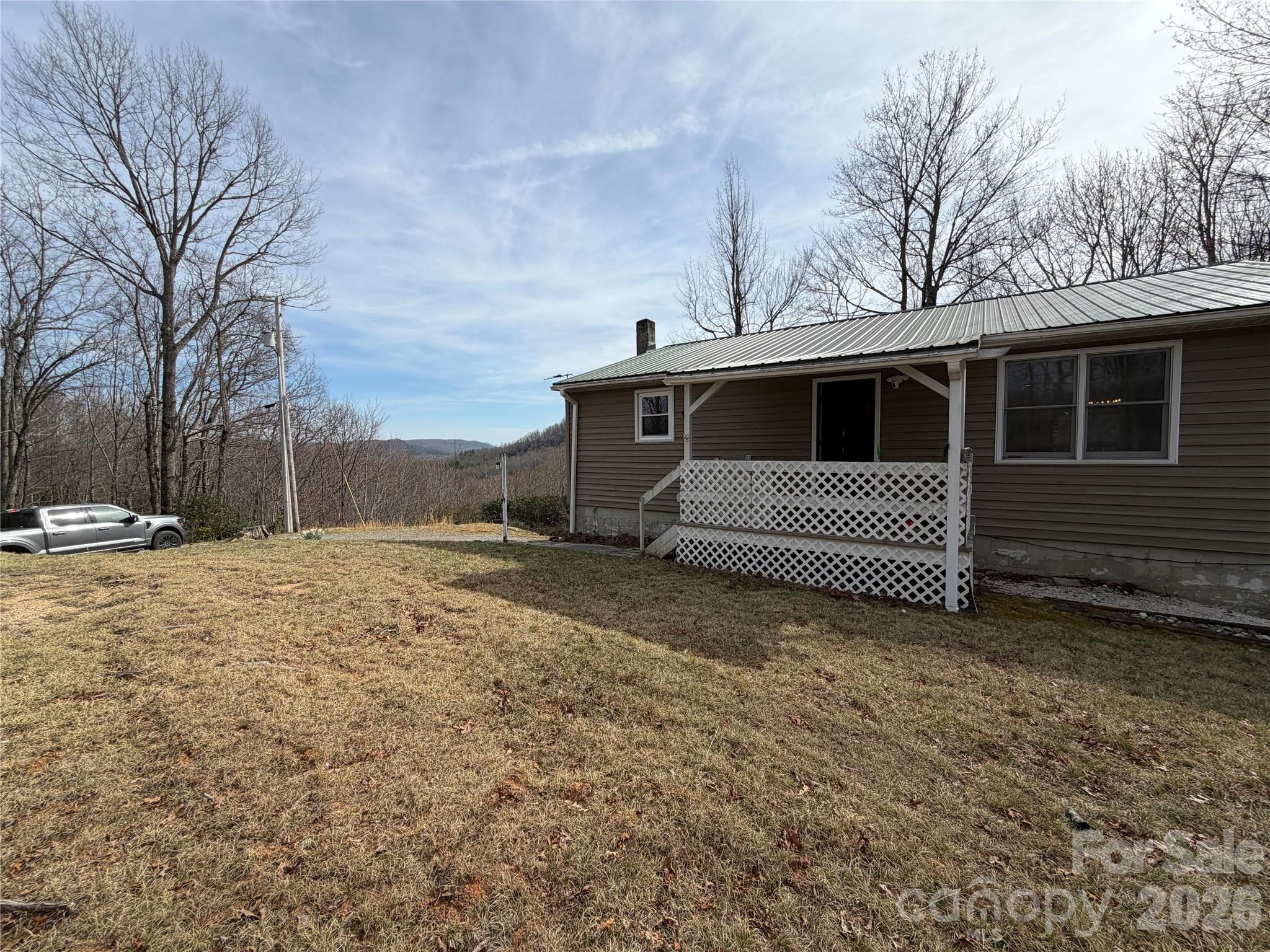 288 Willow Lane — Rosman