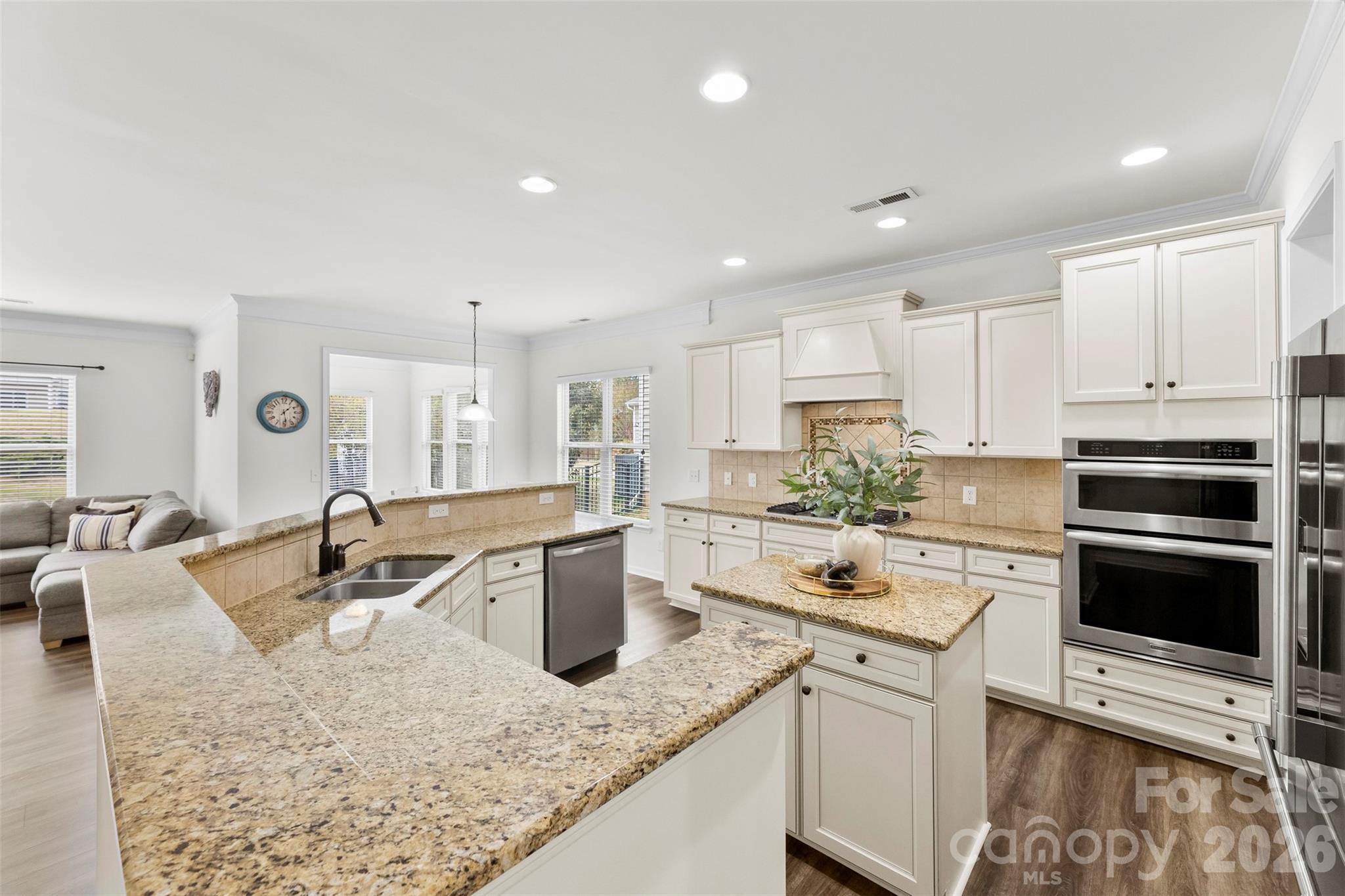1532 Ridgehaven Road — Waxhaw