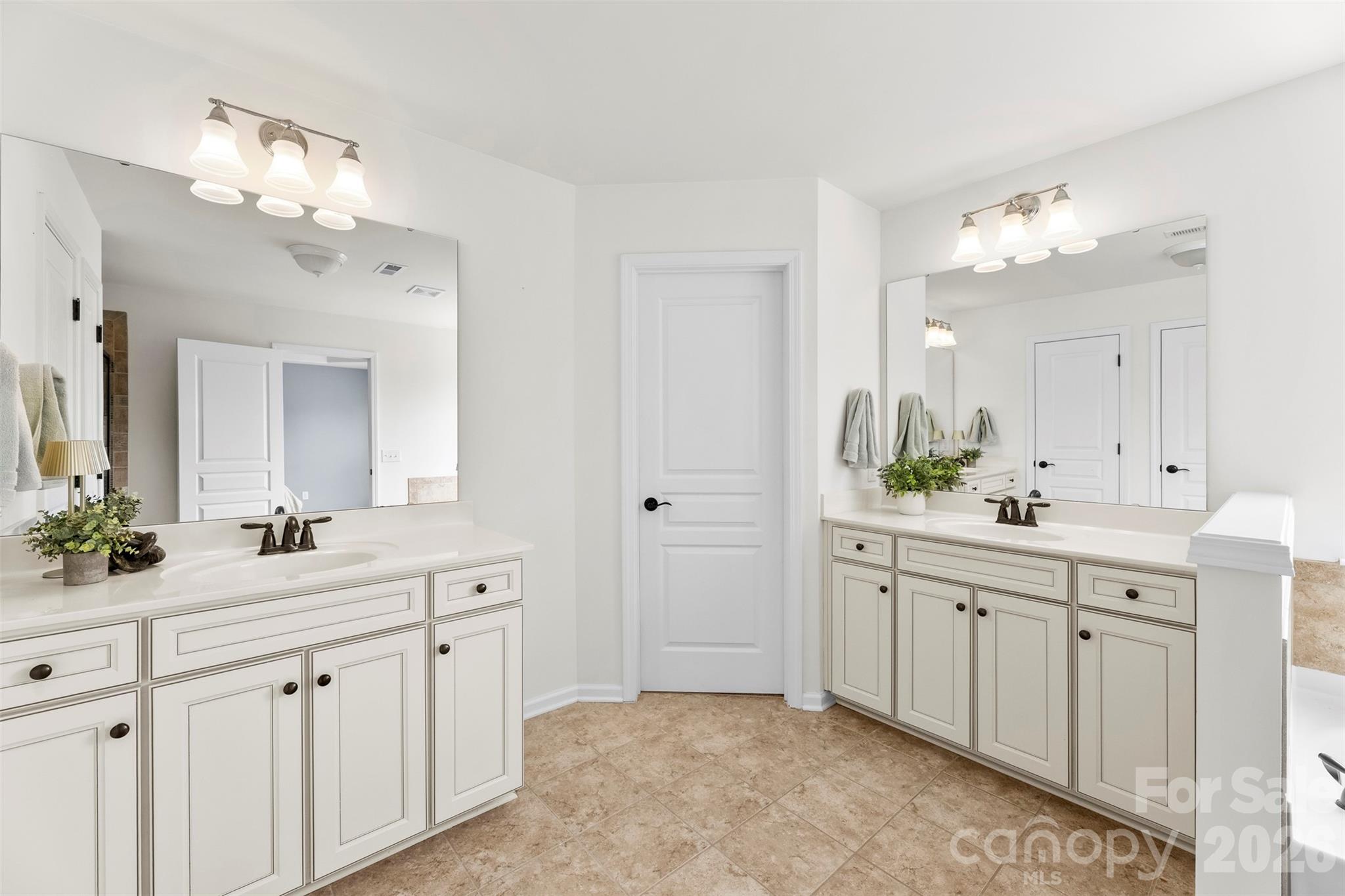 1532 Ridgehaven Road — Waxhaw