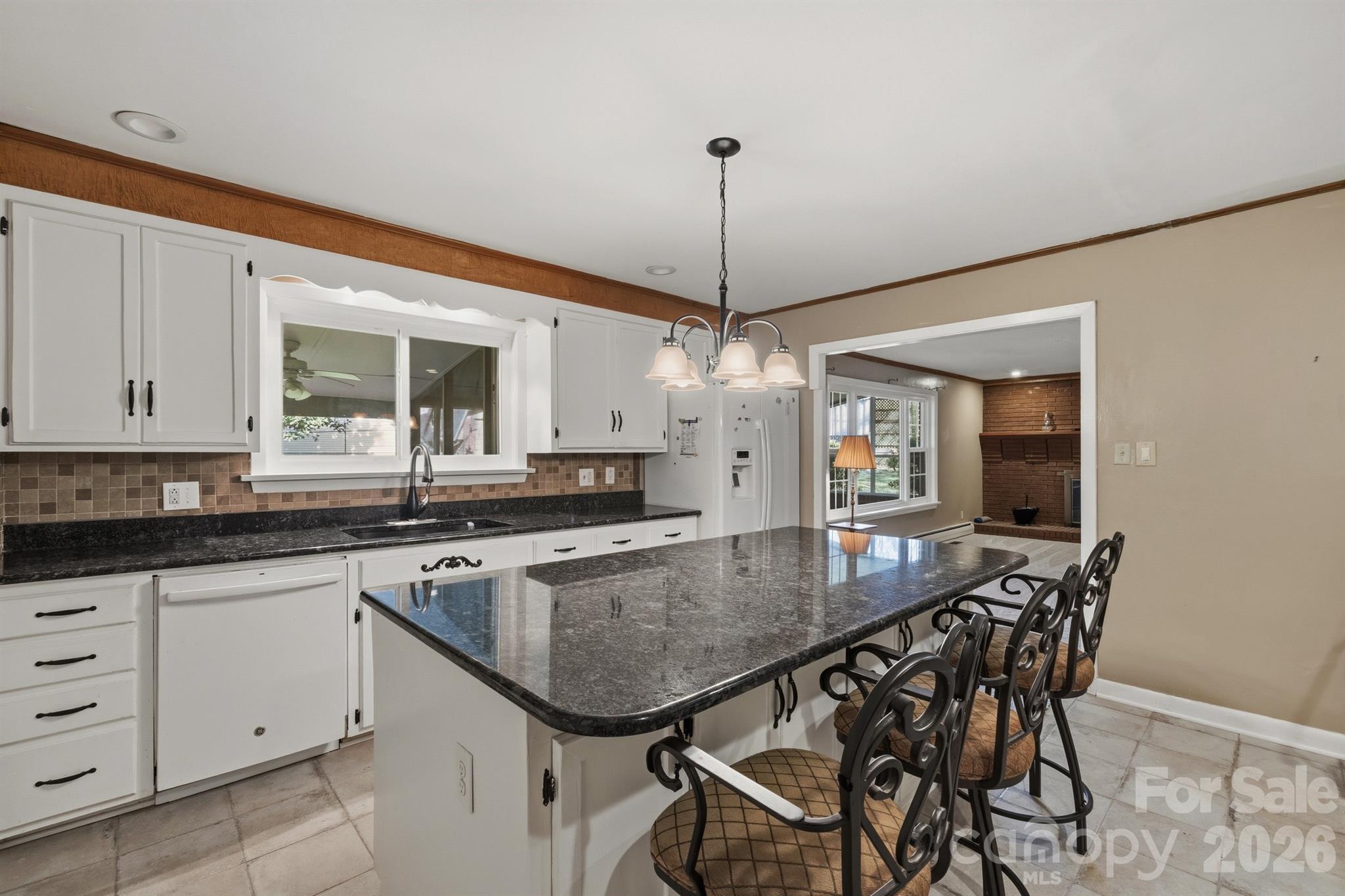 513 2nd Avenue Place NE — Conover