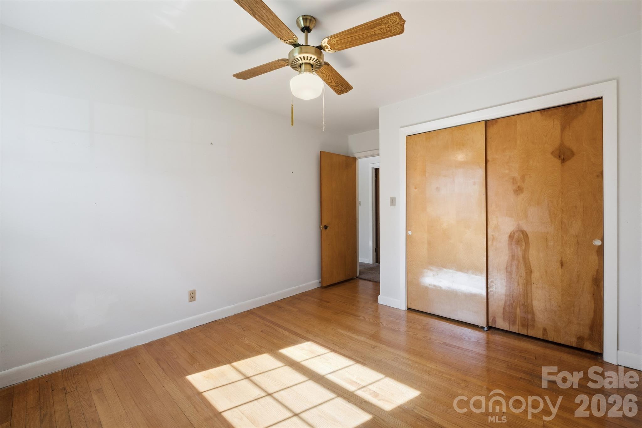 513 2nd Avenue Place NE — Conover