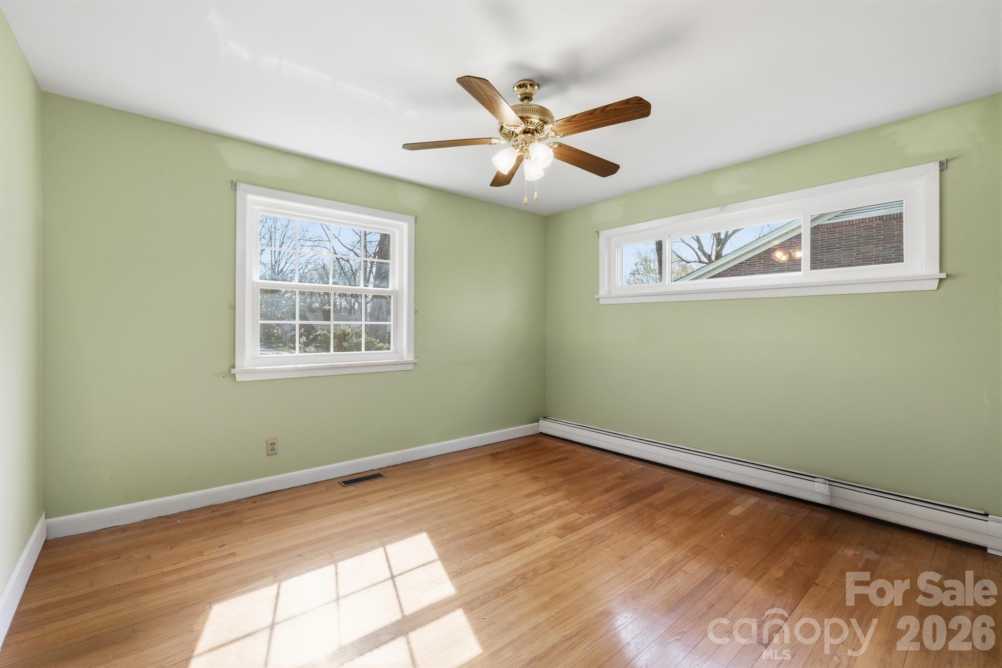 513 2nd Avenue Place NE — Conover