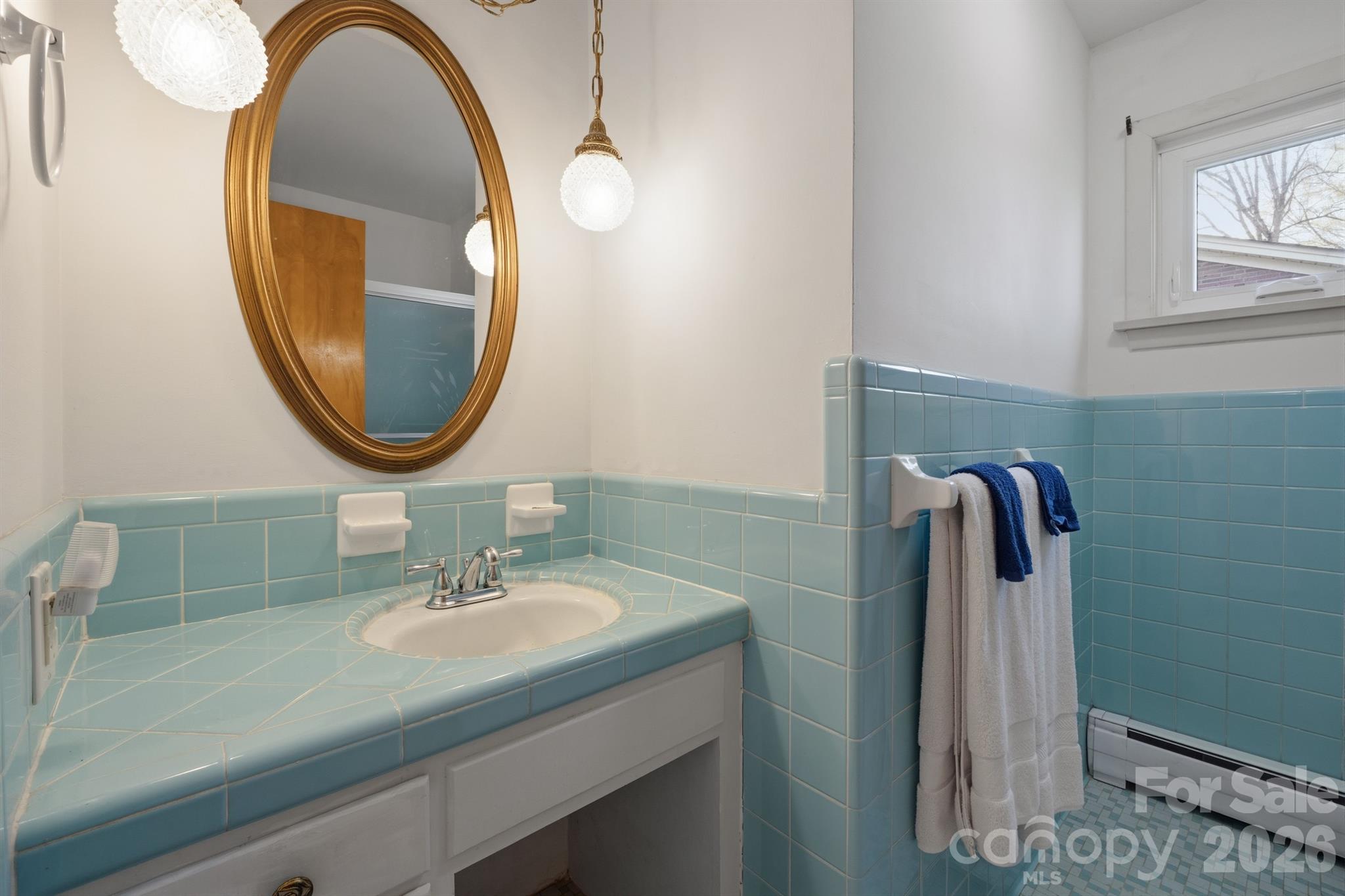 513 2nd Avenue Place NE — Conover