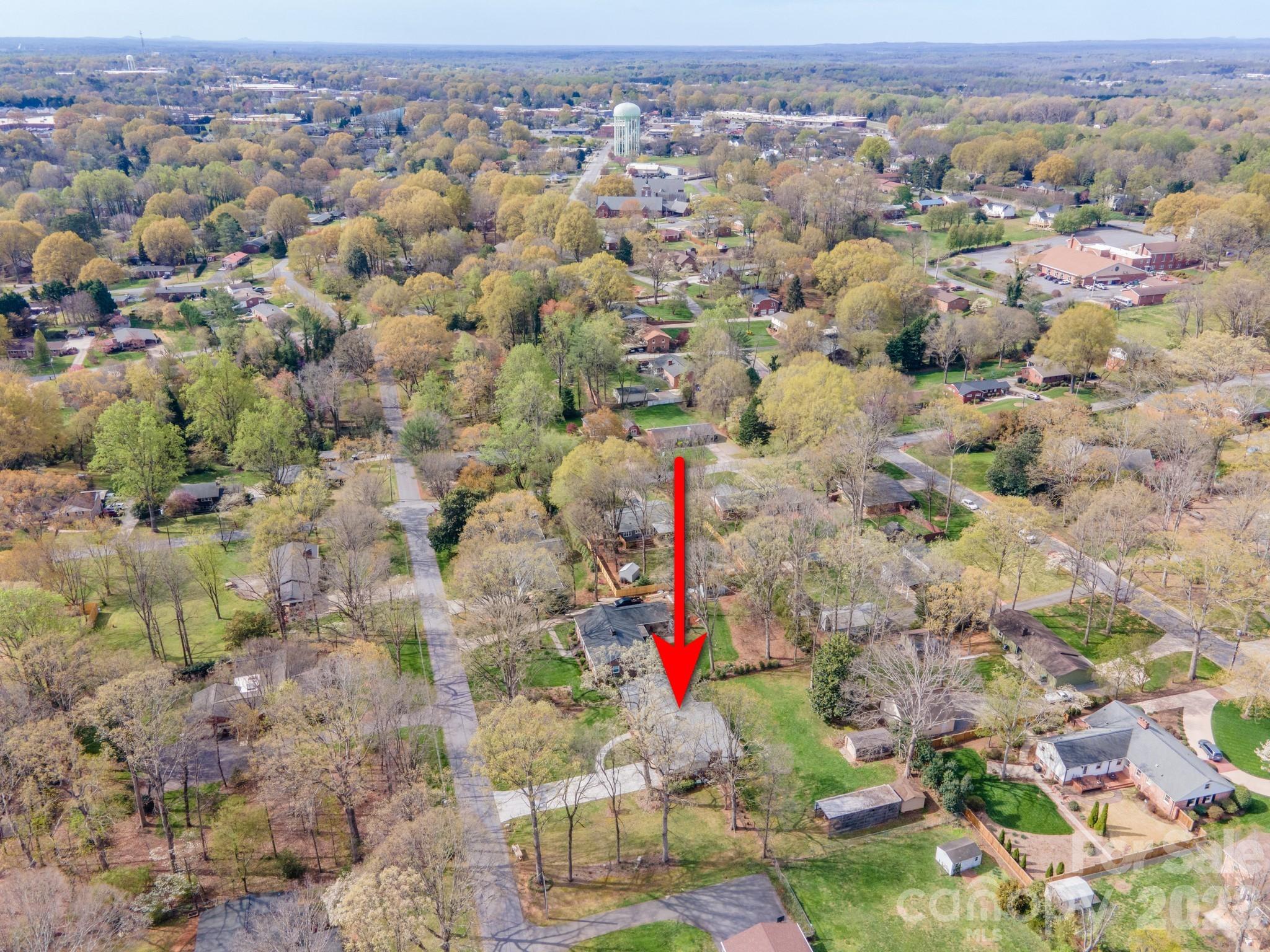513 2nd Avenue Place NE — Conover