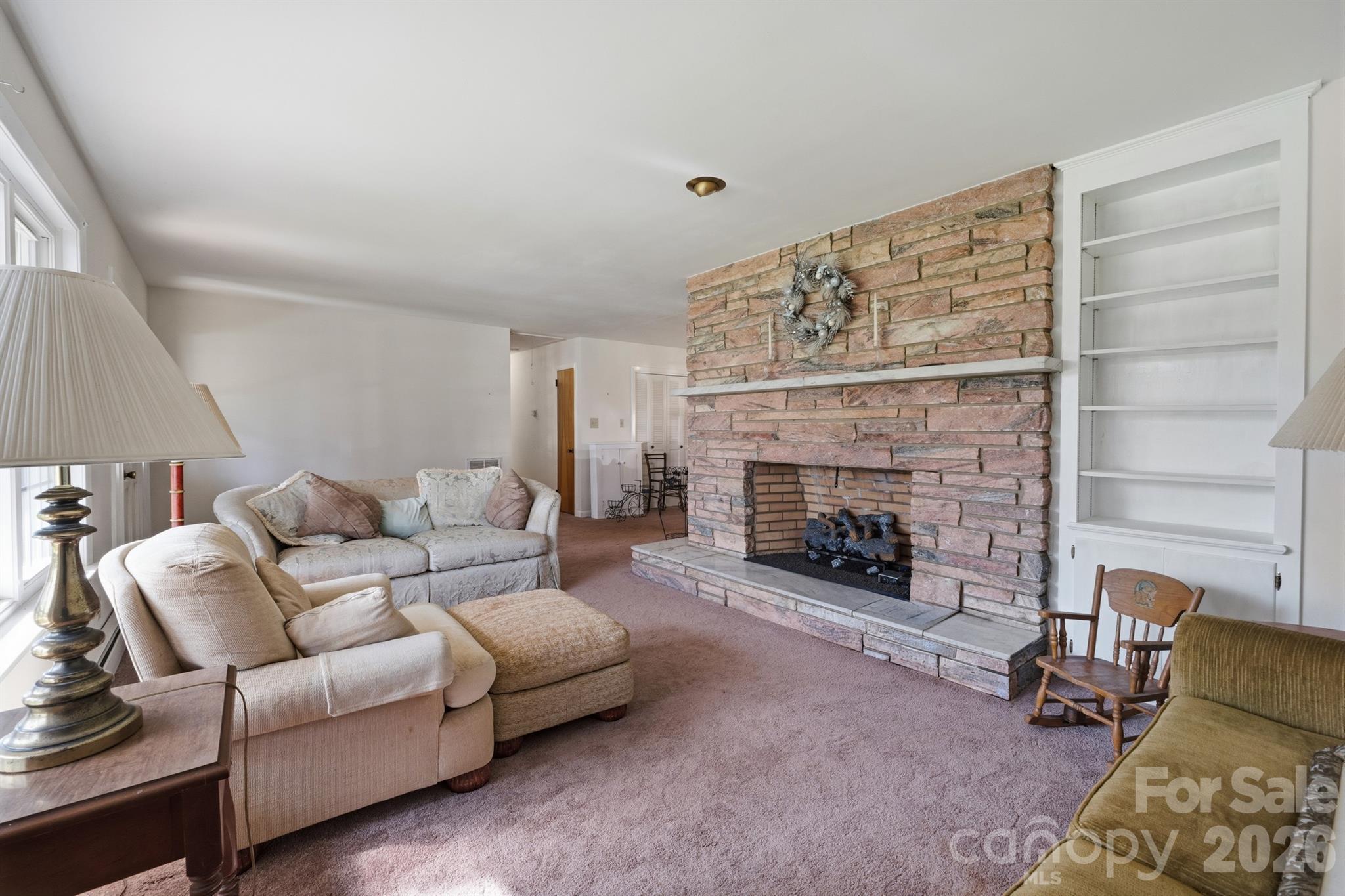 513 2nd Avenue Place NE — Conover