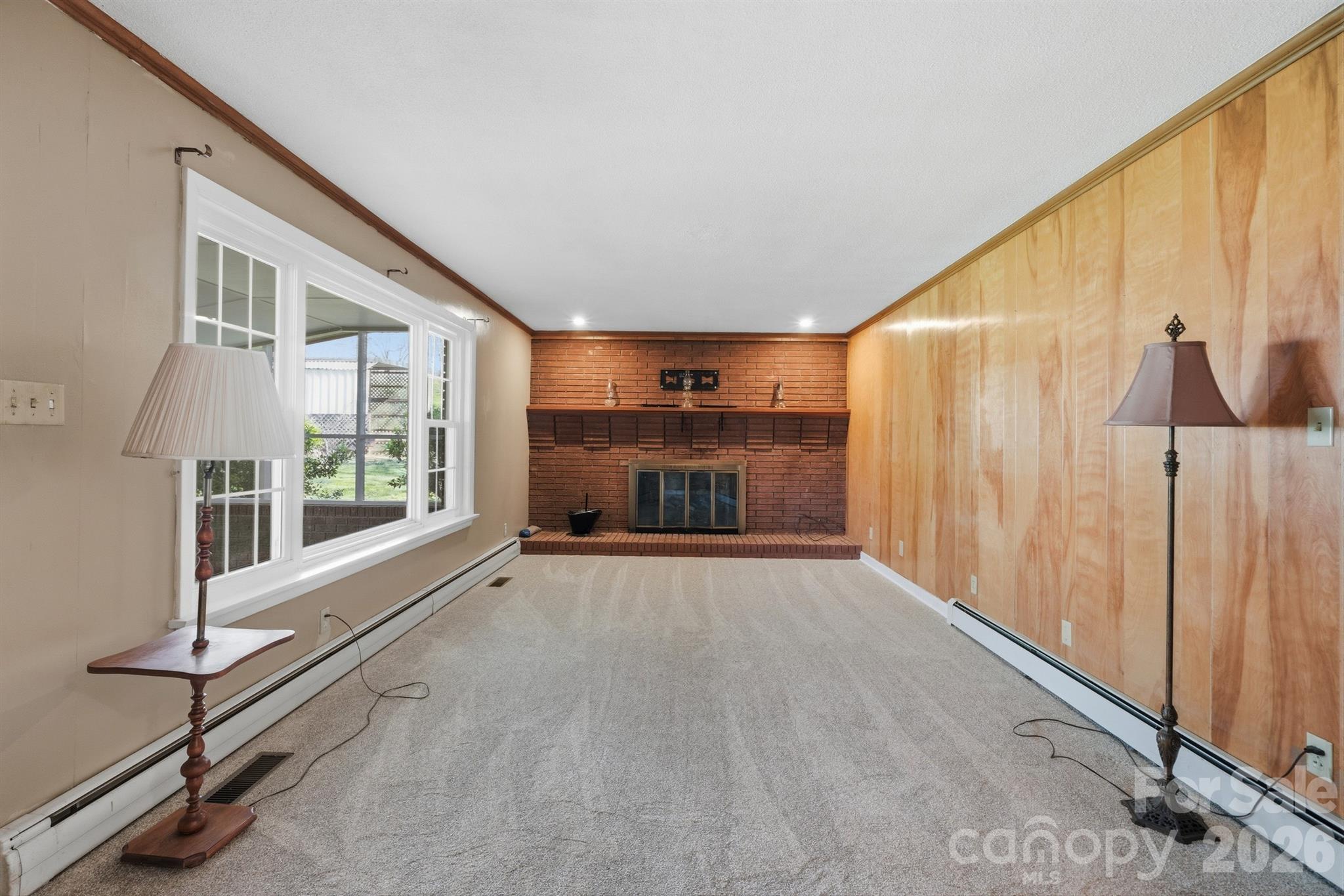 513 2nd Avenue Place NE — Conover
