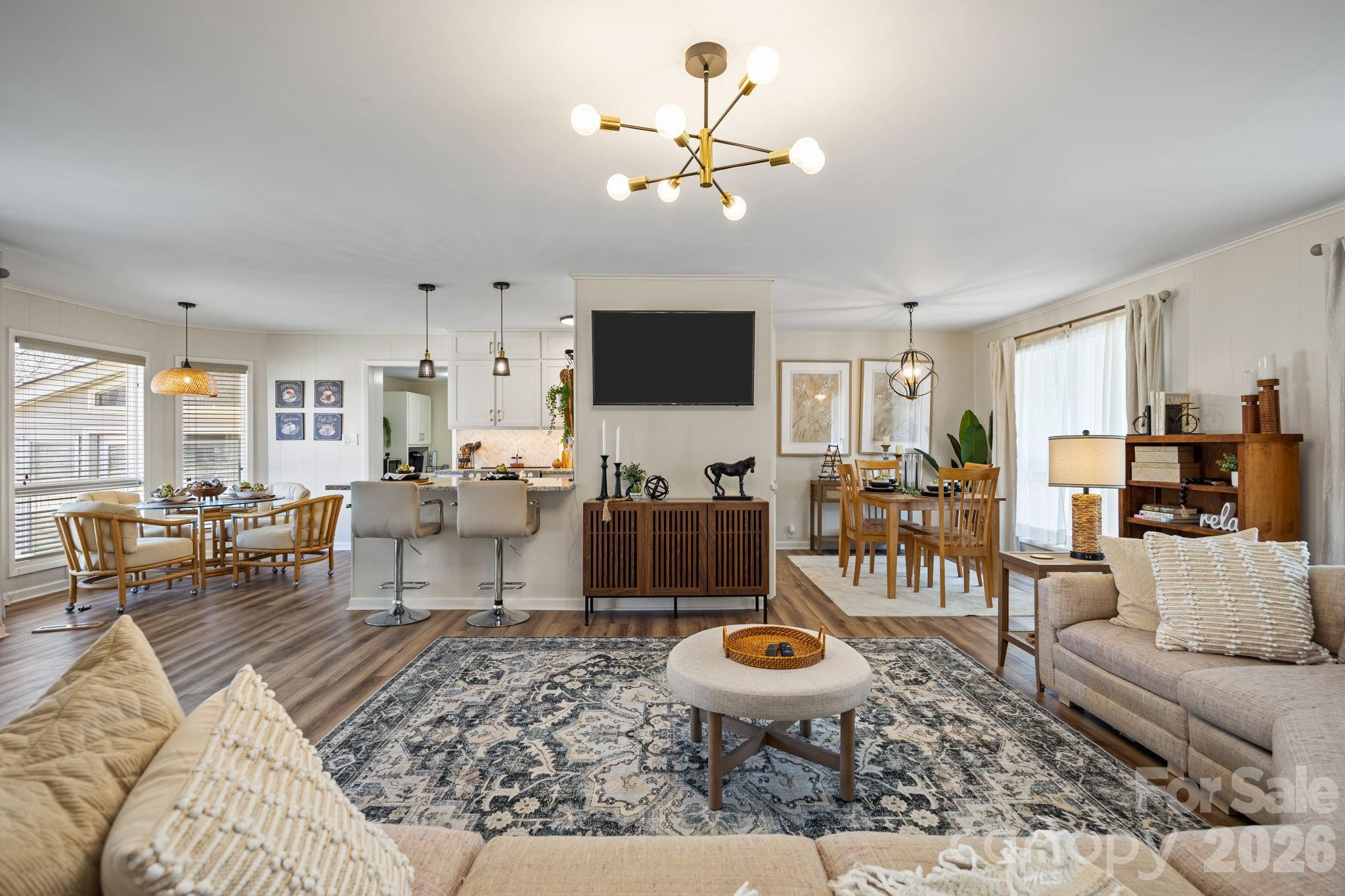 3368 Old Glenola Road — Archdale
