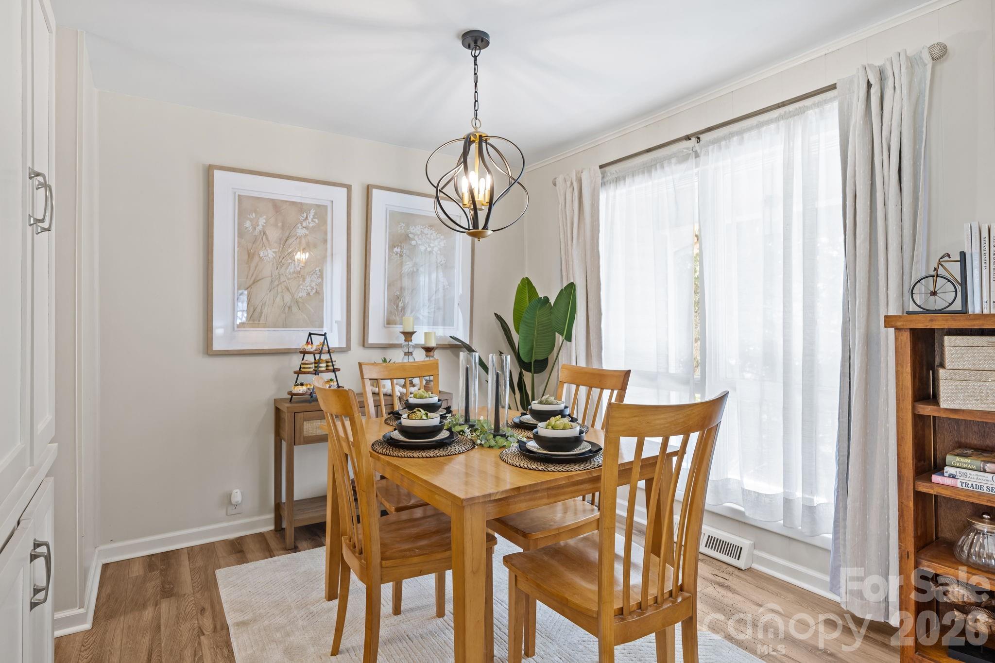 3368 Old Glenola Road — Archdale