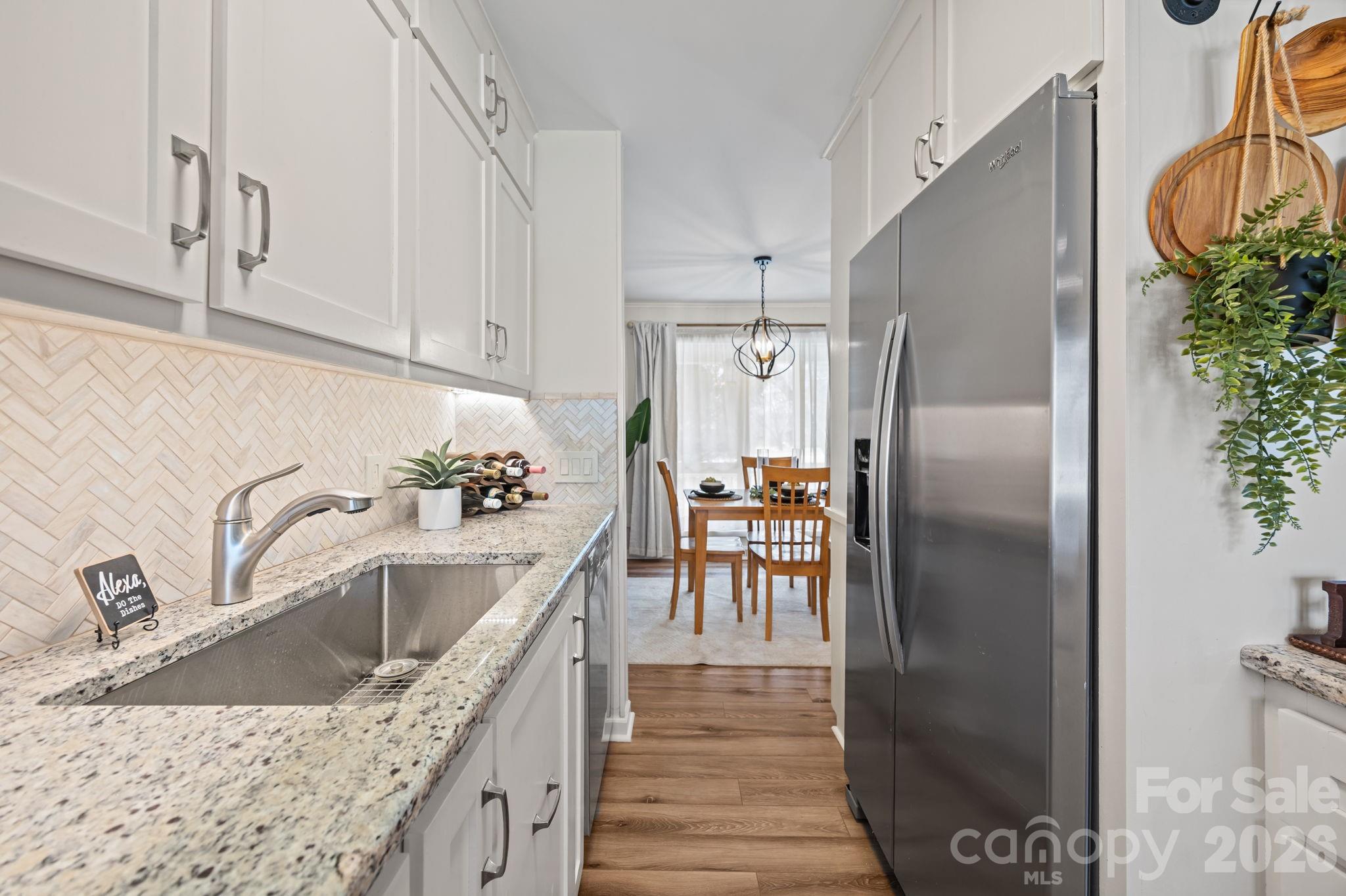 3368 Old Glenola Road — Archdale