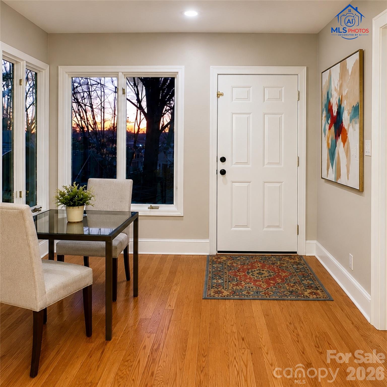 317 8th Street NW — Hickory