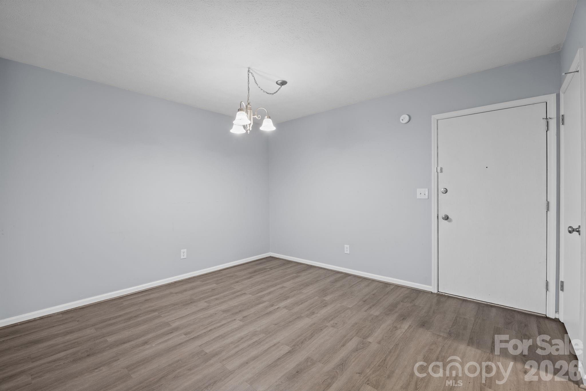 427 6th Avenue W #A11 — Hendersonville