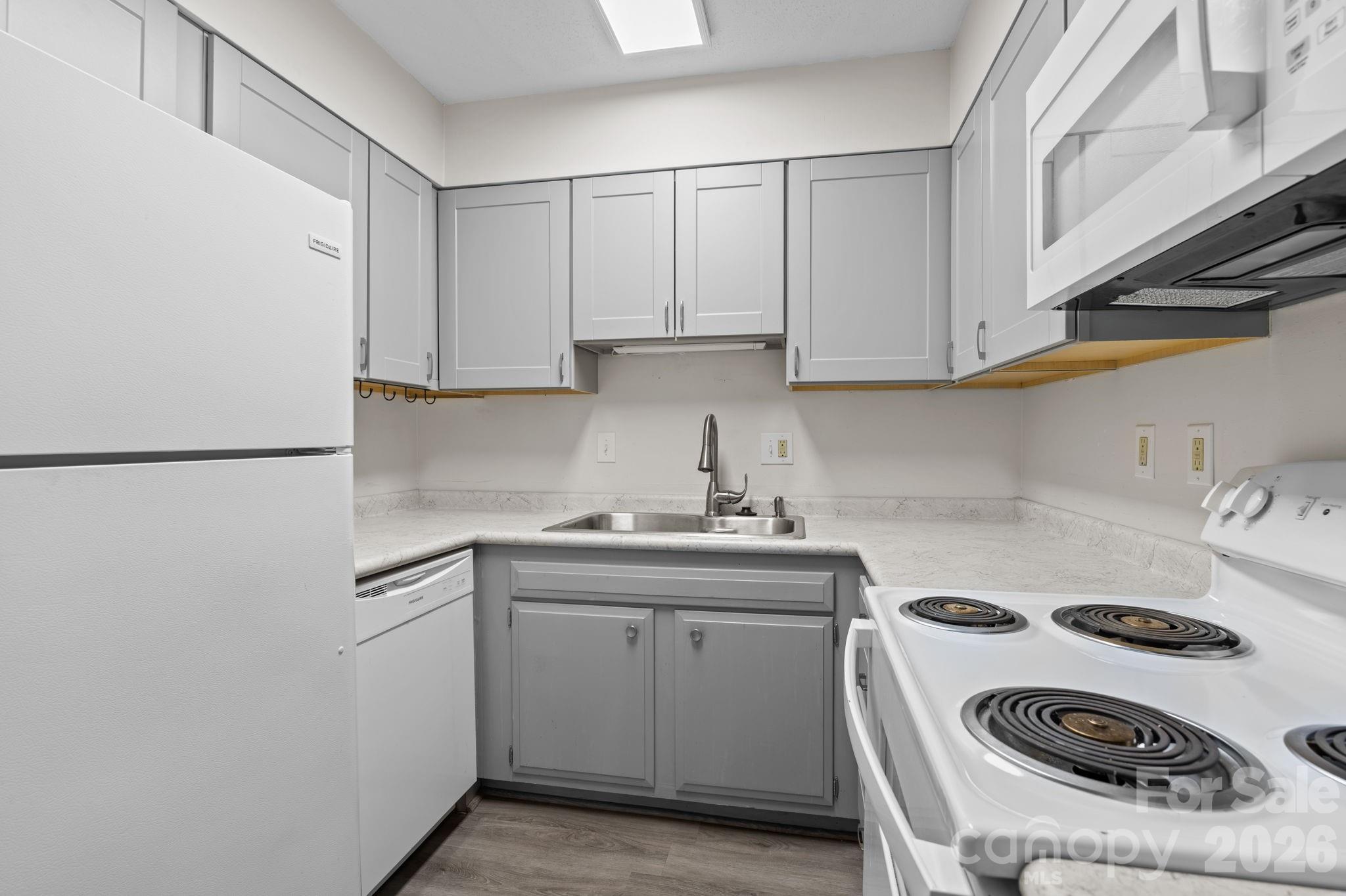 427 6th Avenue W #A11 — Hendersonville