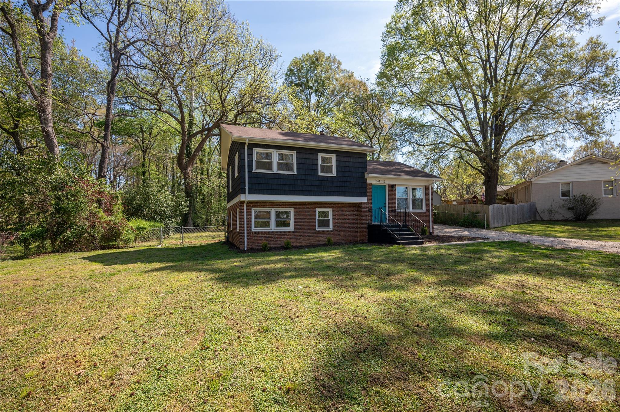 5412 Milhaven Lane — Charlotte