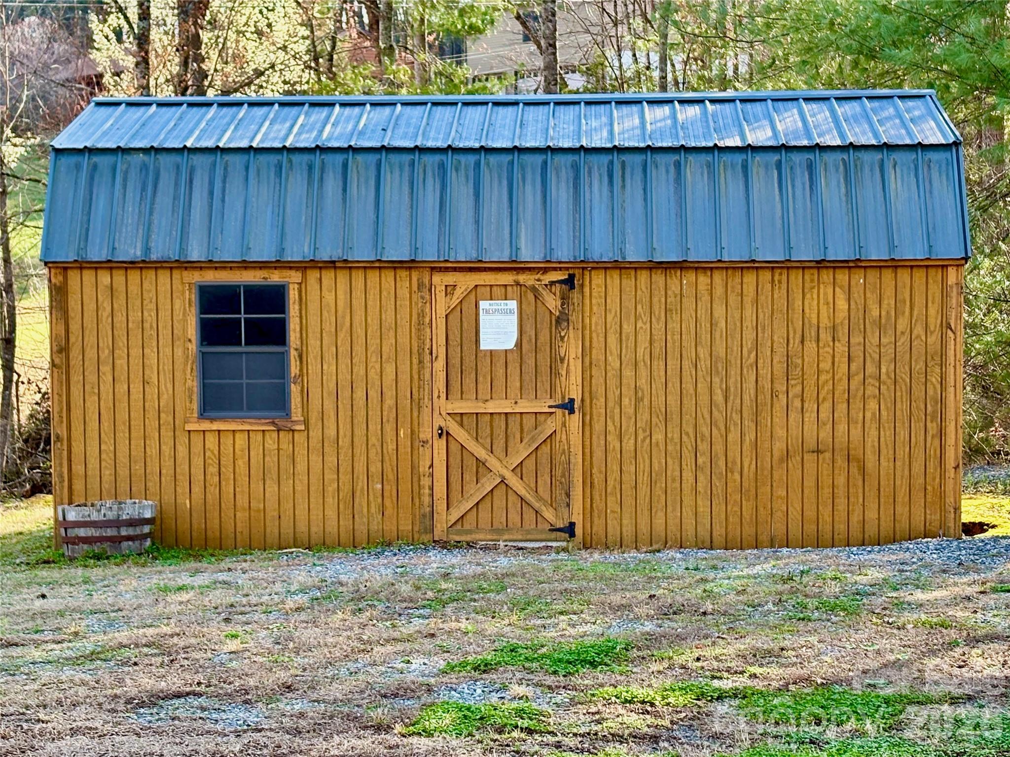 4366 Lynn Martin Lane — Lenoir