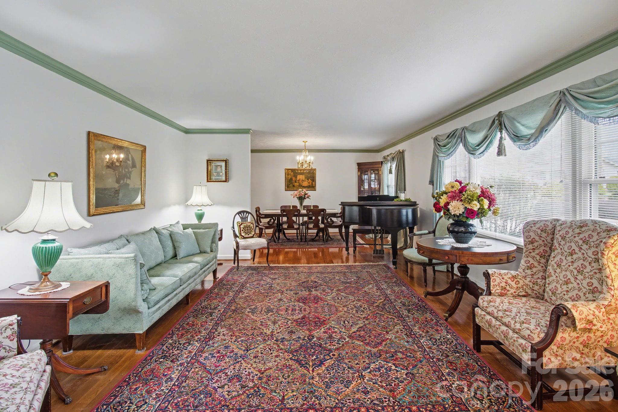 24 Church Street — Weaverville