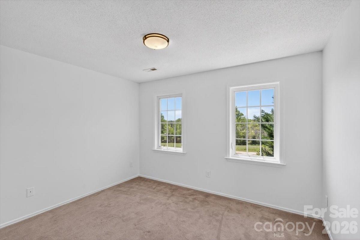 2976 / 2980 Propst Road — Clover