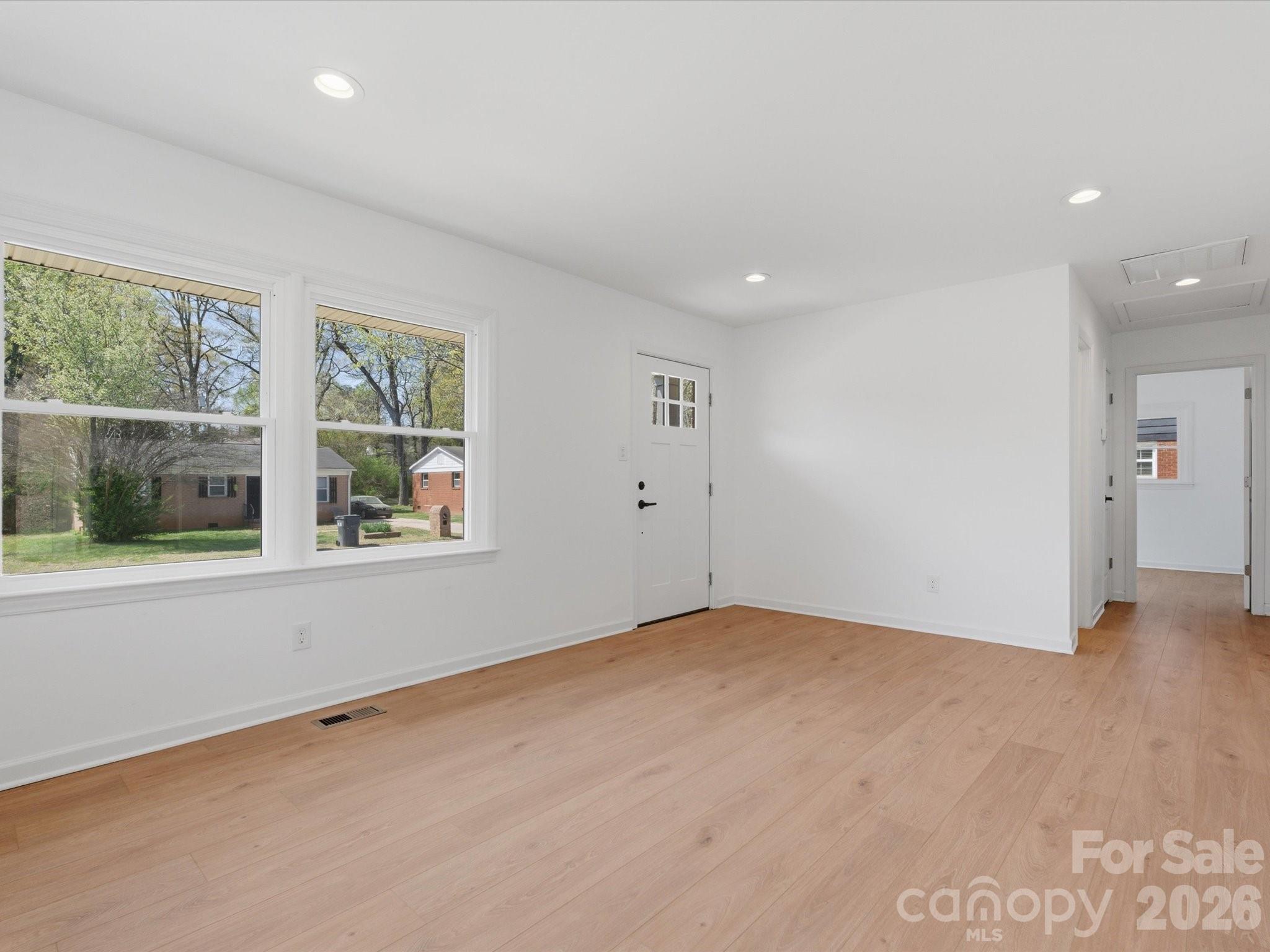 4946 Morgan Street — Charlotte