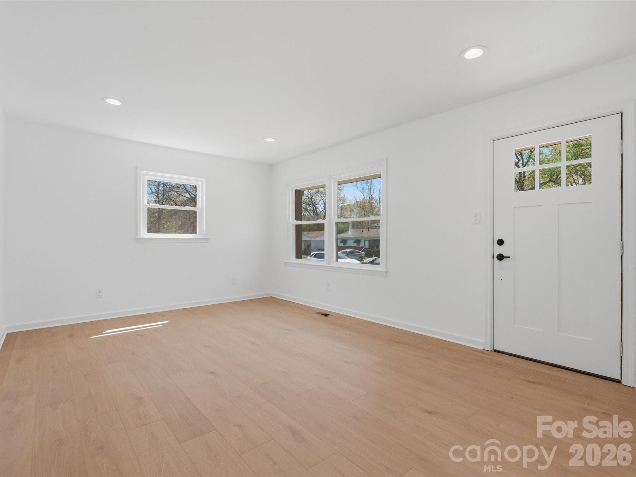 4946 Morgan Street — Charlotte