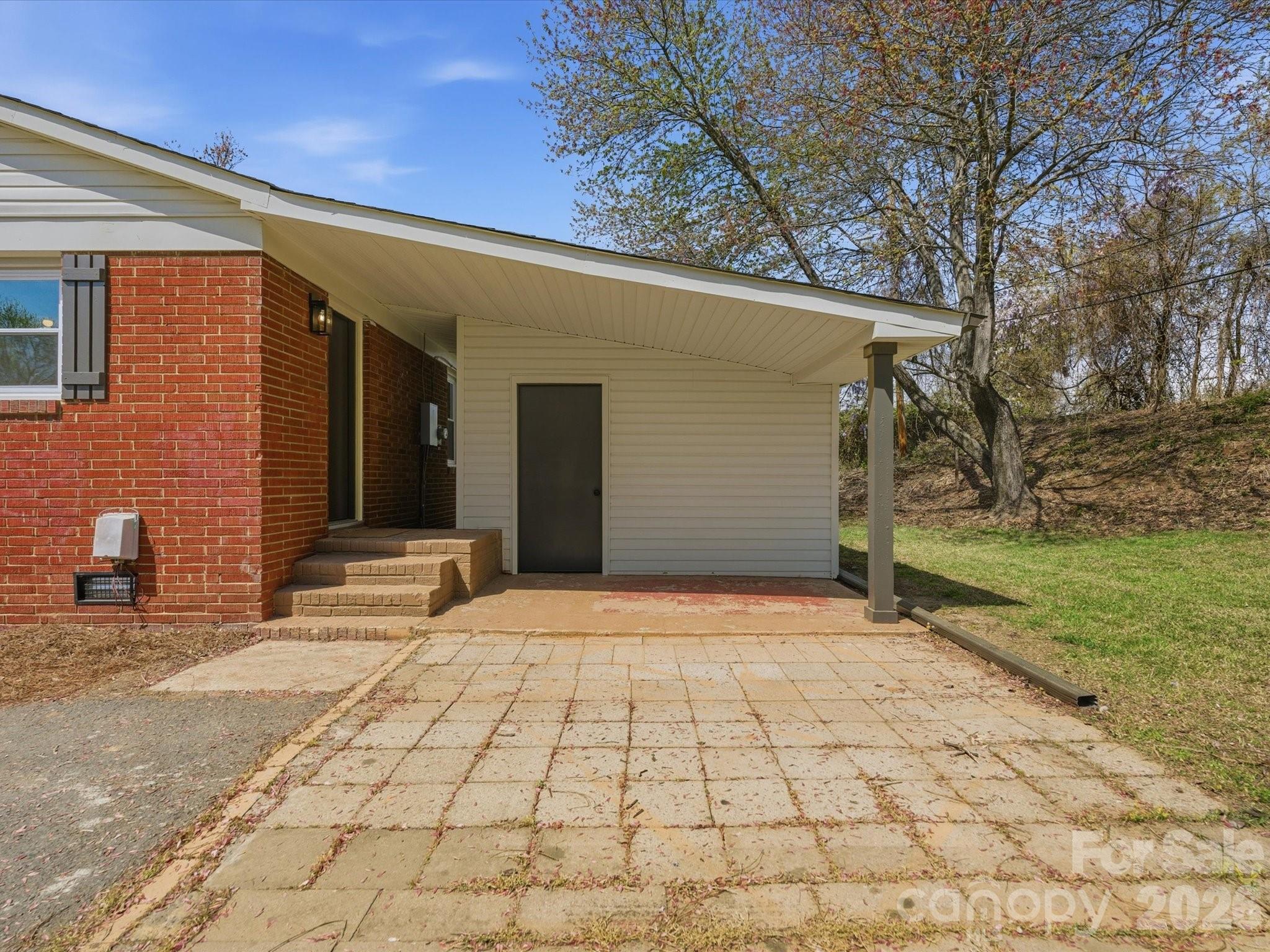 4946 Morgan Street — Charlotte