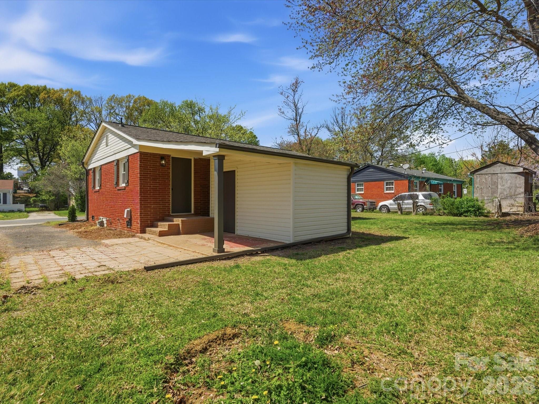 4946 Morgan Street — Charlotte