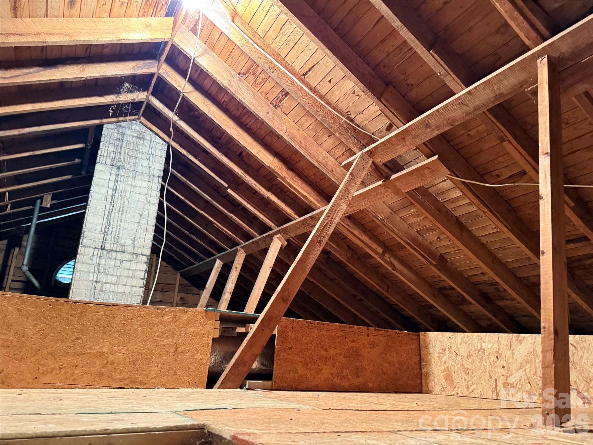 316 Sharon Avenue NW — Lenoir