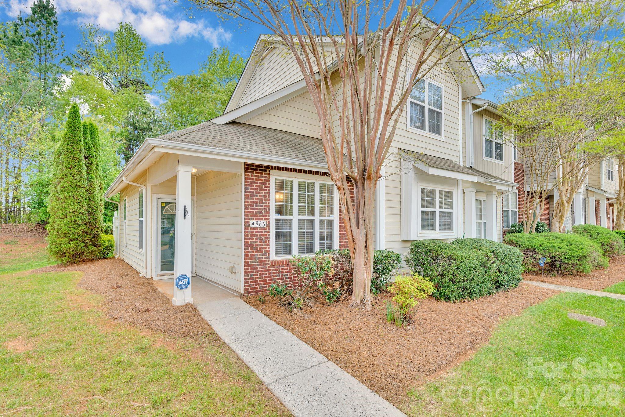 4966 Sunset Ridge Court — Charlotte
