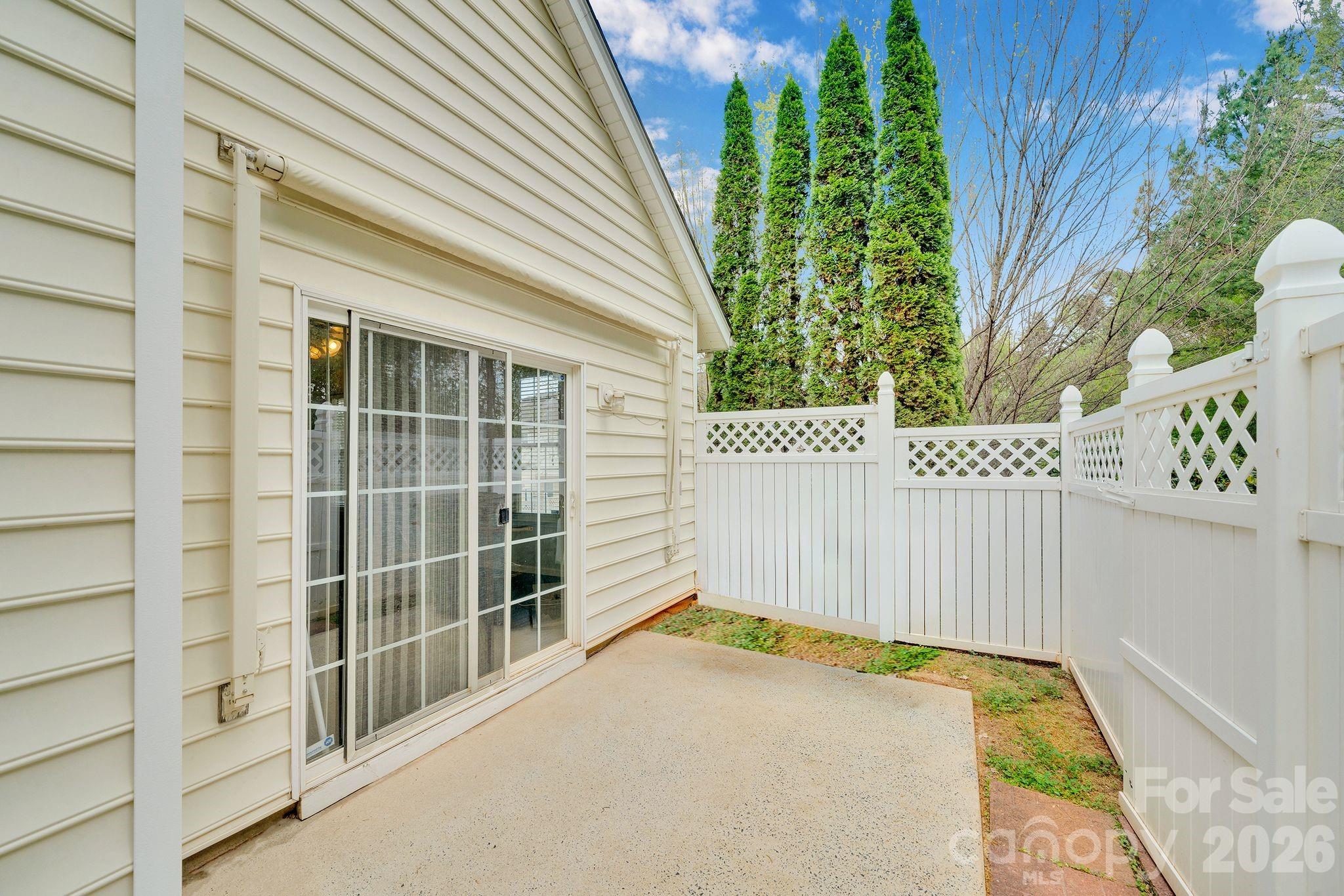 4966 Sunset Ridge Court — Charlotte
