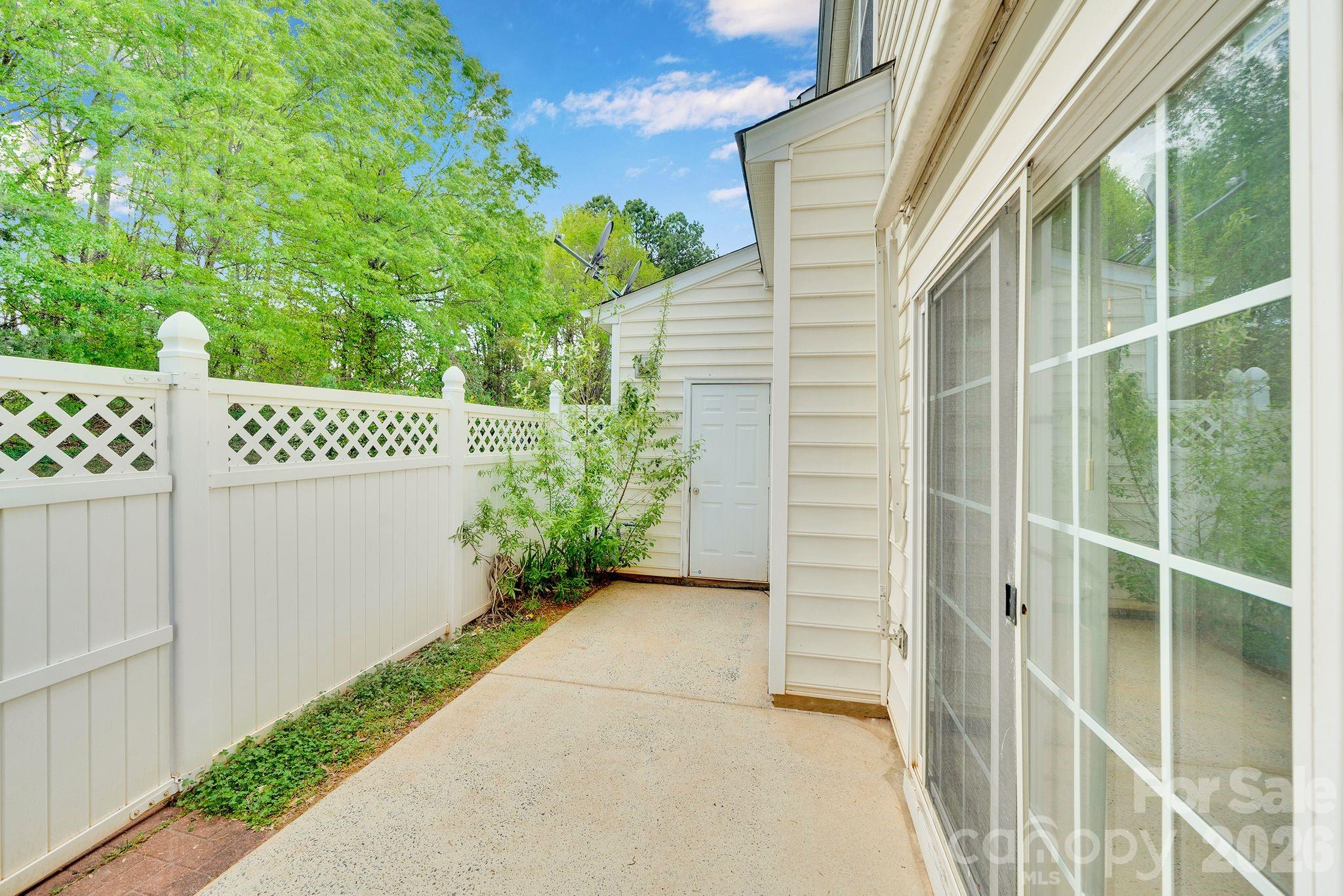 4966 Sunset Ridge Court — Charlotte