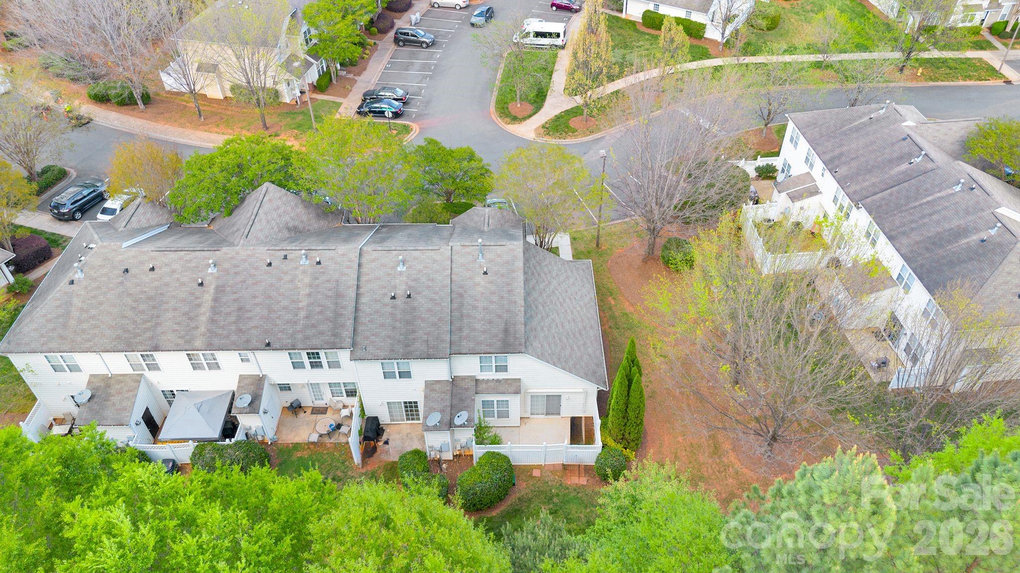 4966 Sunset Ridge Court — Charlotte