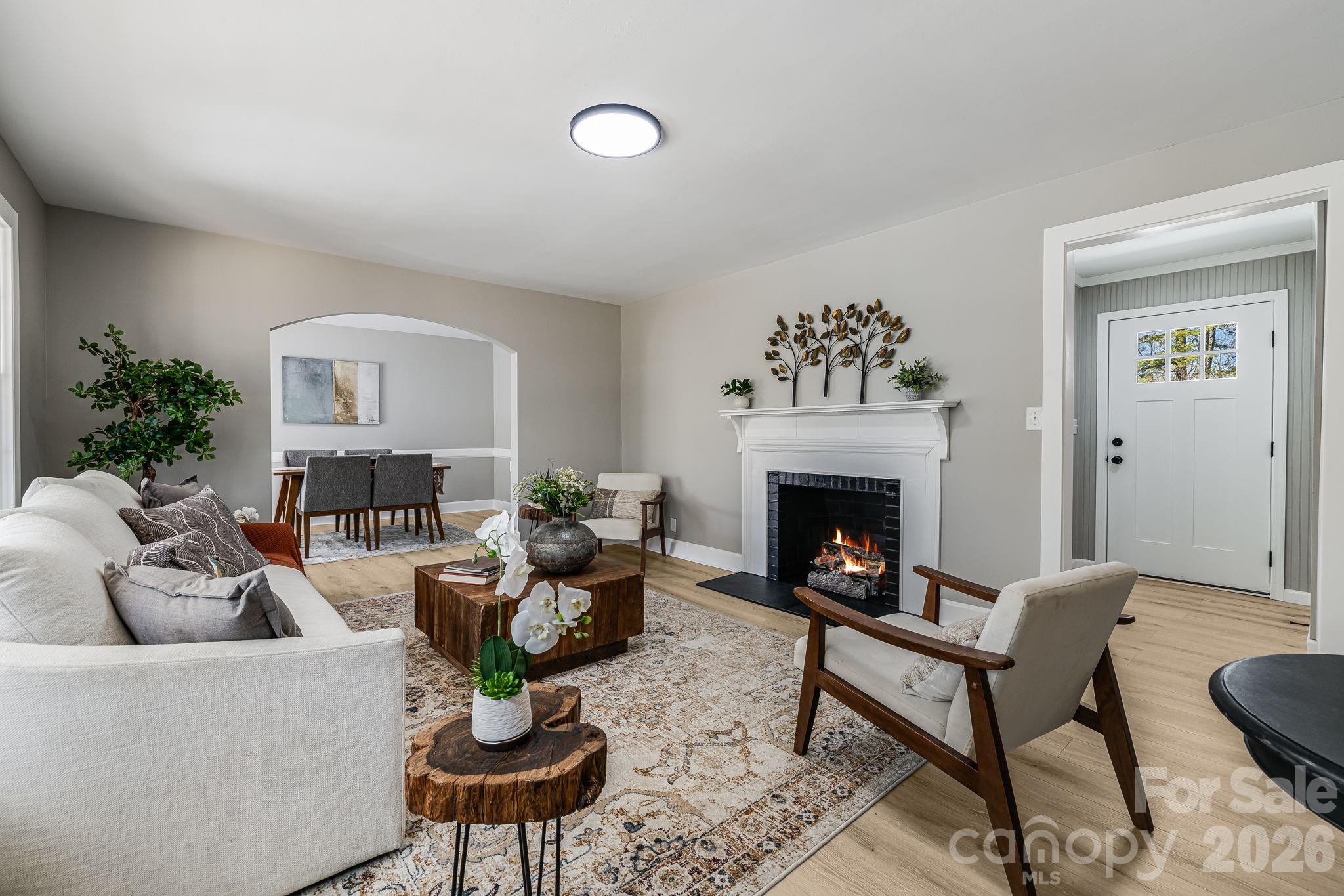 107 Balsam Road — Hendersonville